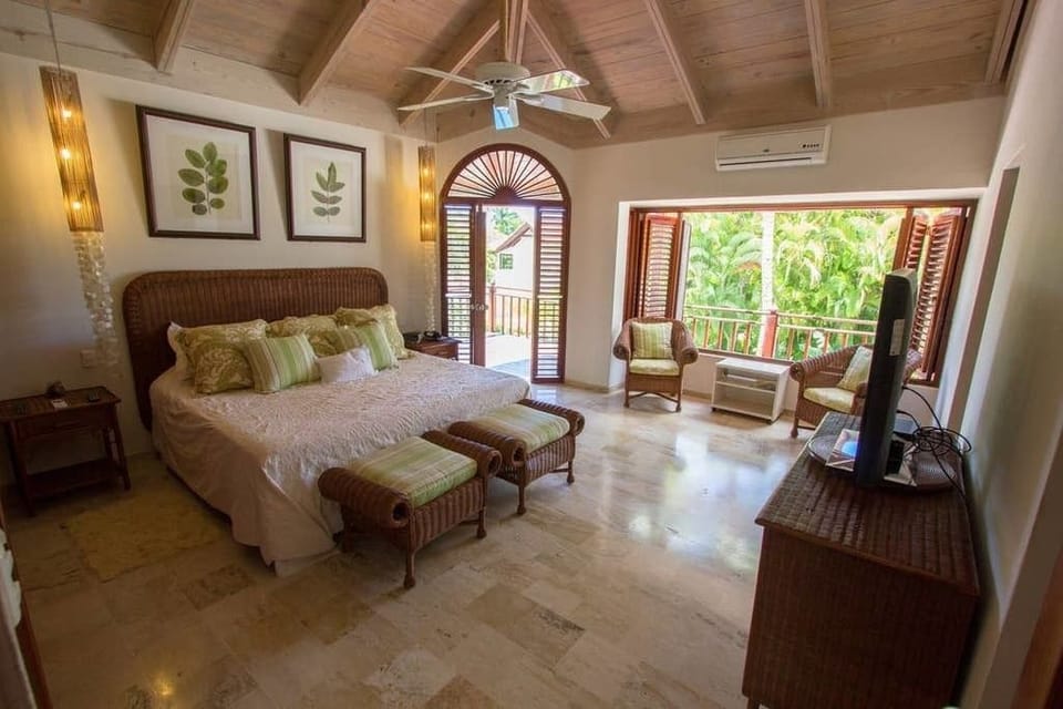 Villa, 5 Bedrooms (4.5 Bathrooms) | 5 bedrooms, iron/ironing board, free WiFi, bed sheets