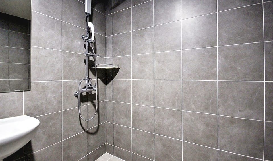 Shower, free toiletries, hair dryer, bathrobes
