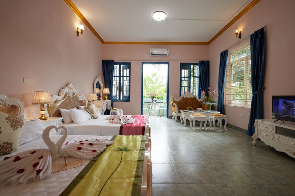 Junior Suite | In-room safe, desk, soundproofing, free WiFi