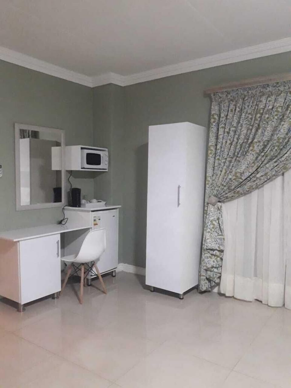 Standard Double Room | Room amenity