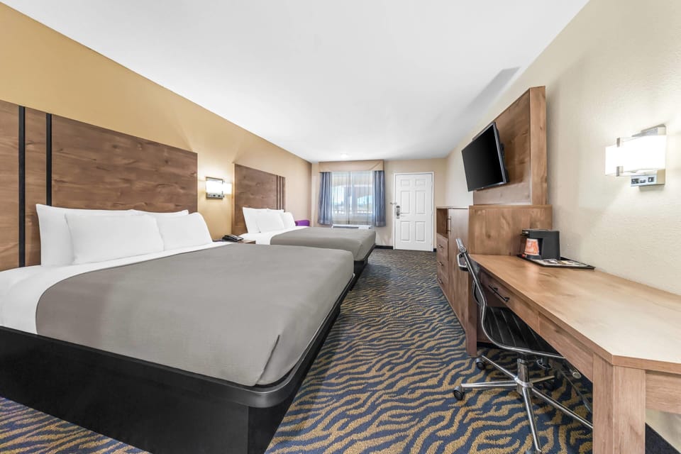 Standard Room, 2 Queen Beds, Non Smoking | Premium bedding, desk, laptop workspace, soundproofing