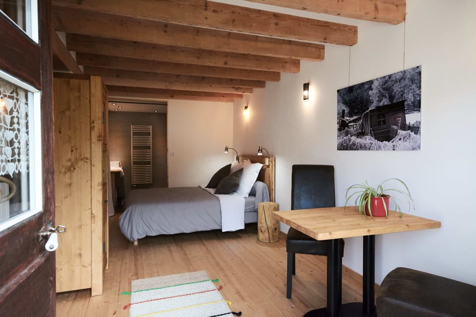 Room | Premium bedding, minibar, individually decorated, individually furnished