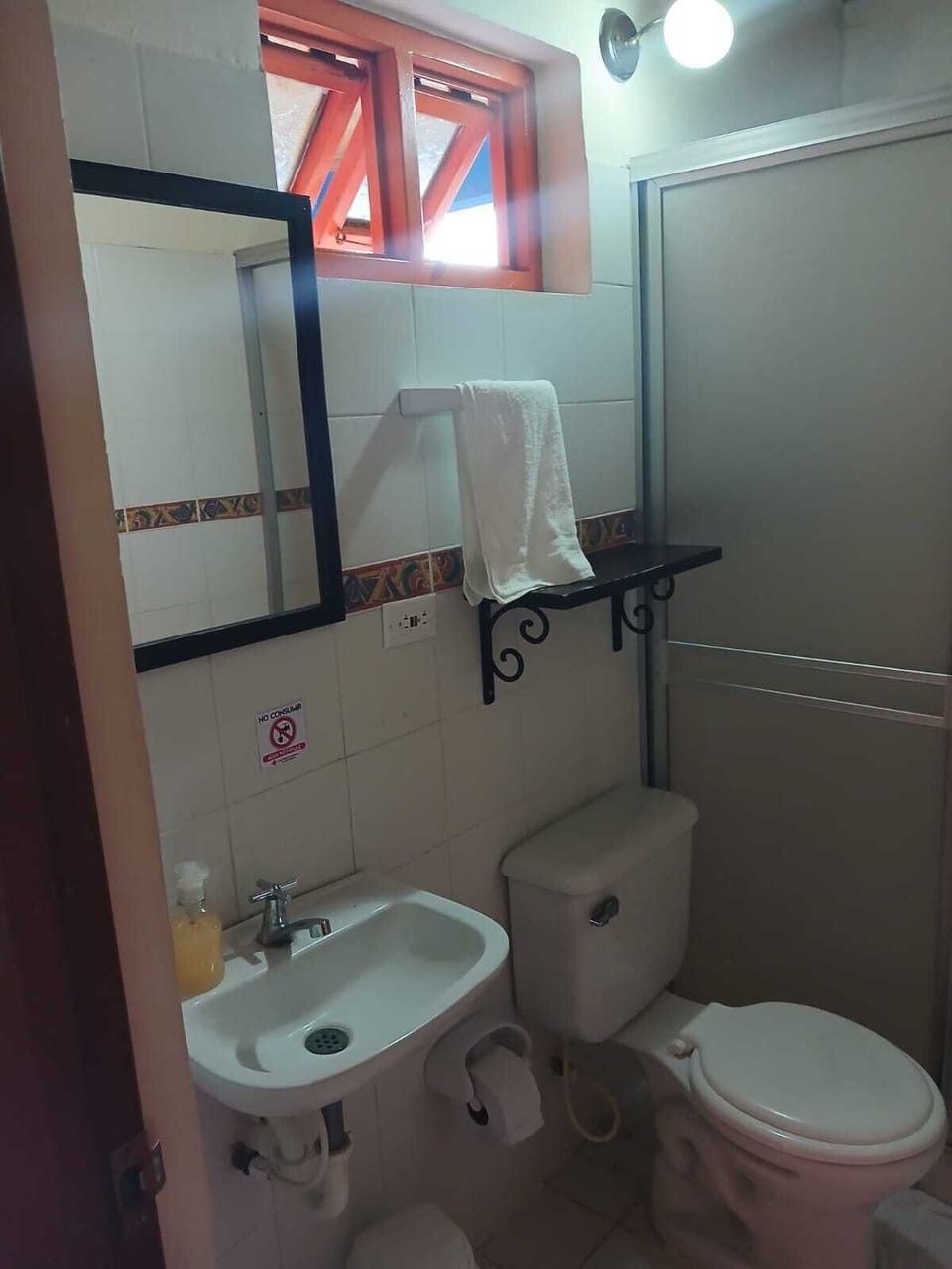 Standard 3 single beds | Bathroom | Shower, towels, soap, toilet paper