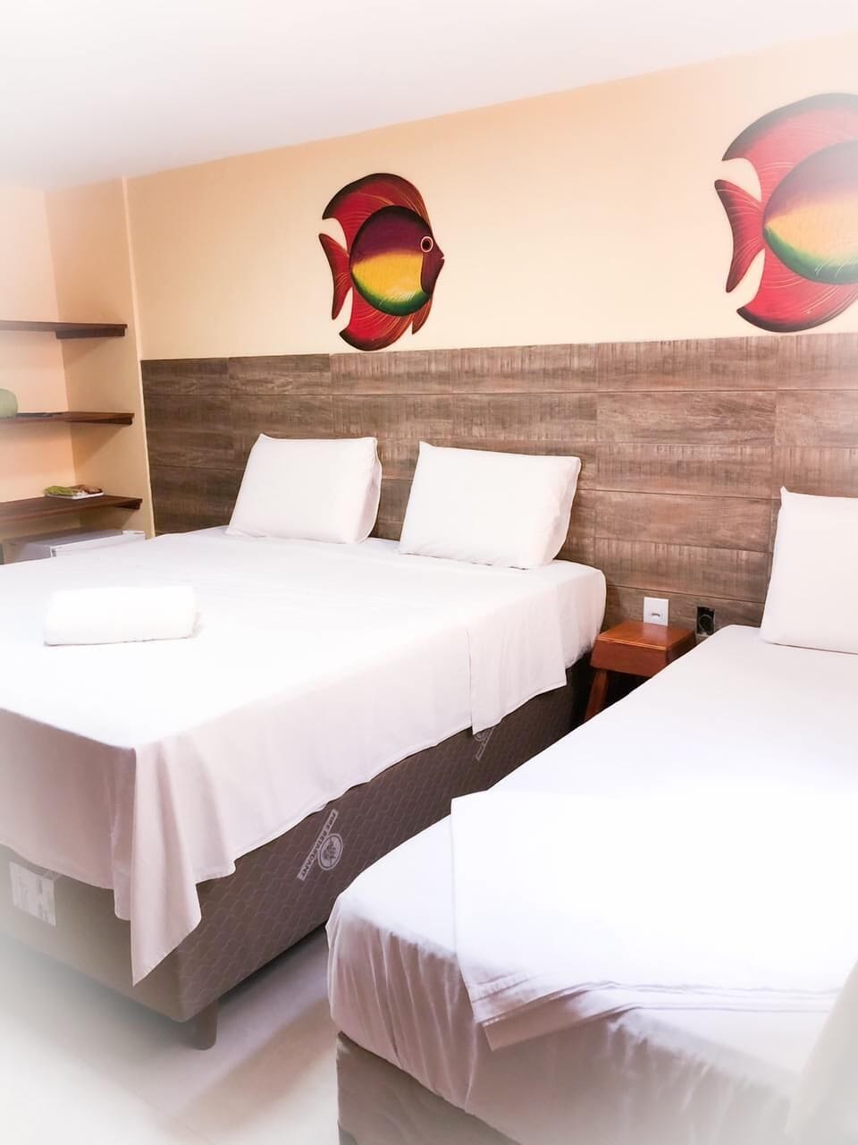 Standard Triple Room | Minibar, desk, free WiFi, bed sheets