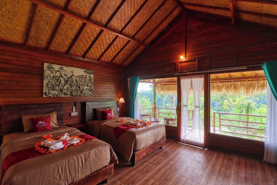 Twin Room with View | Pillowtop beds, desk, laptop workspace, free WiFi