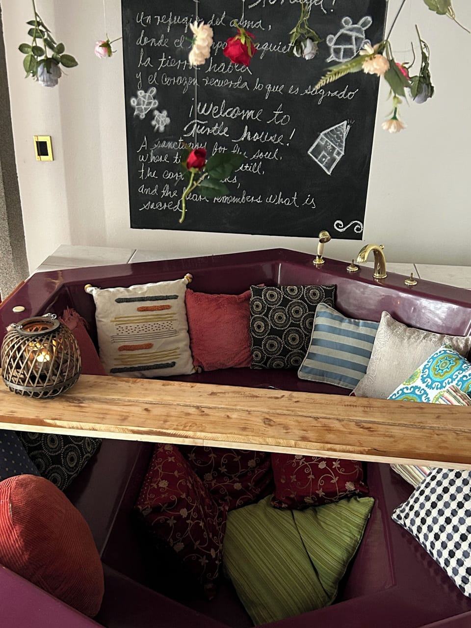 Grand Room | Individually decorated, individually furnished, desk, laptop workspace