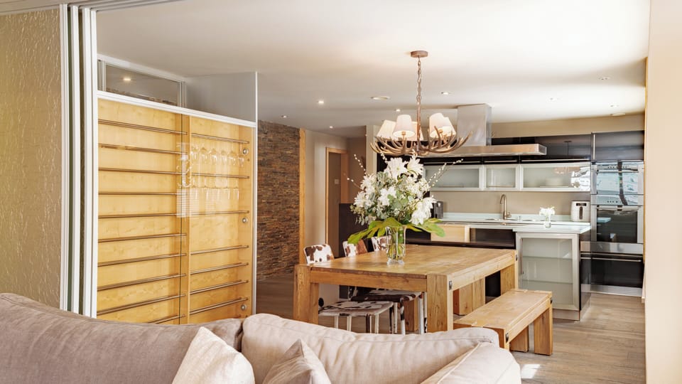 Luce 4 - Three-Bedroom Apartment (1st floor) | Select Comfort beds, individually decorated, individually furnished