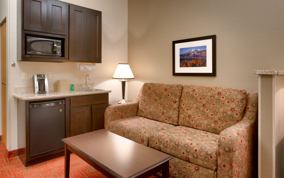In-room safe, desk, laptop workspace, iron/ironing board