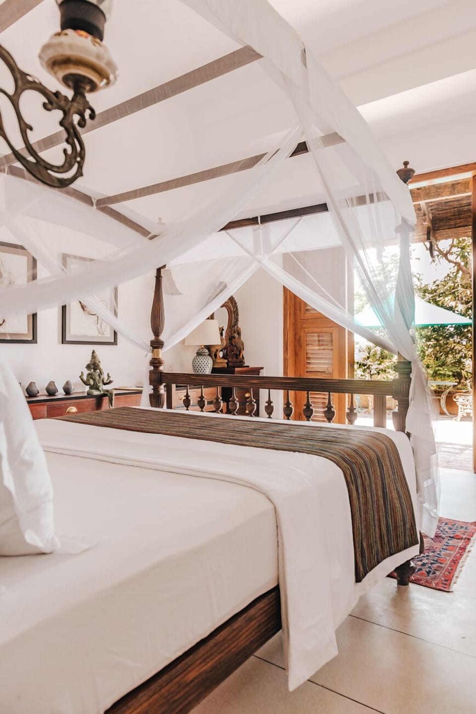 Classic Double Room | Minibar, in-room safe, blackout drapes, soundproofing