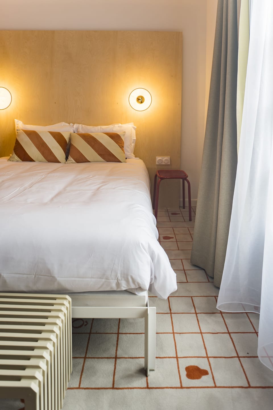 In-room safe, desk, blackout drapes, soundproofing