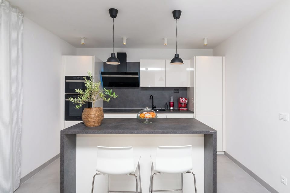 Apartment (A1) | Private kitchen | Espresso maker, coffee/tea maker, fridge, microwave