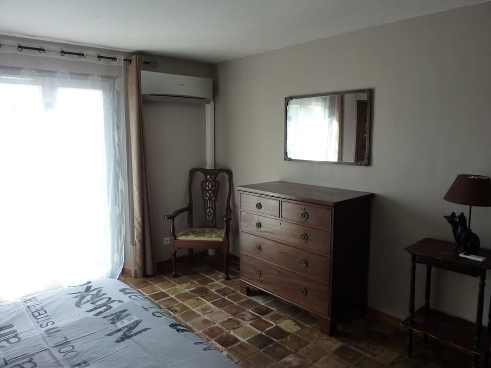 Double Room (Safari) | Blackout drapes, iron/ironing board, WiFi (free), individually decorated