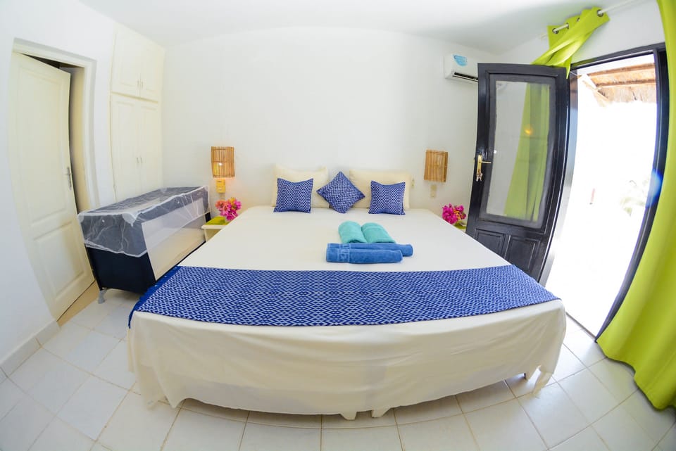 Superior Double Room | Minibar, in-room safe, blackout drapes, free WiFi