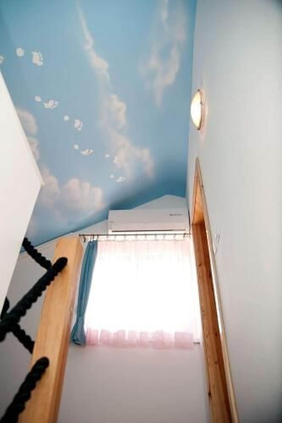 Apartment (A1) | Living room | TV