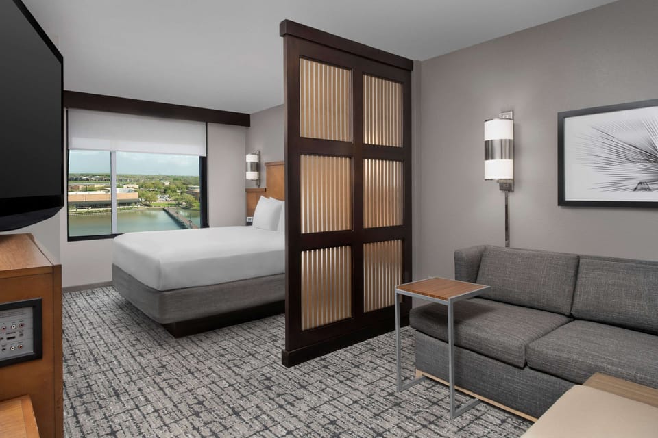 Premium bedding, down comforters, pillowtop beds, desk