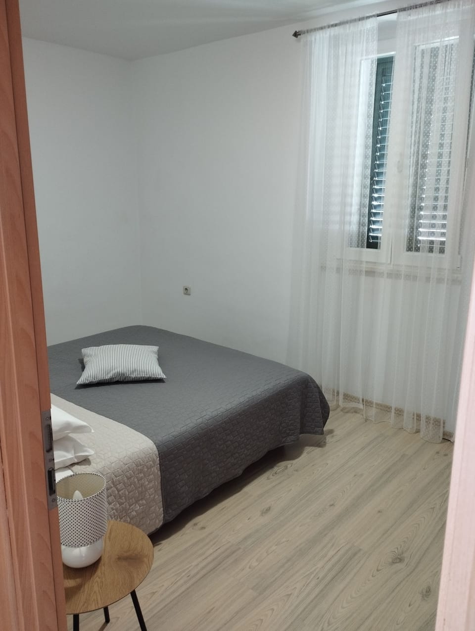 Apartment (A1) | Iron/ironing board, free WiFi, bed sheets