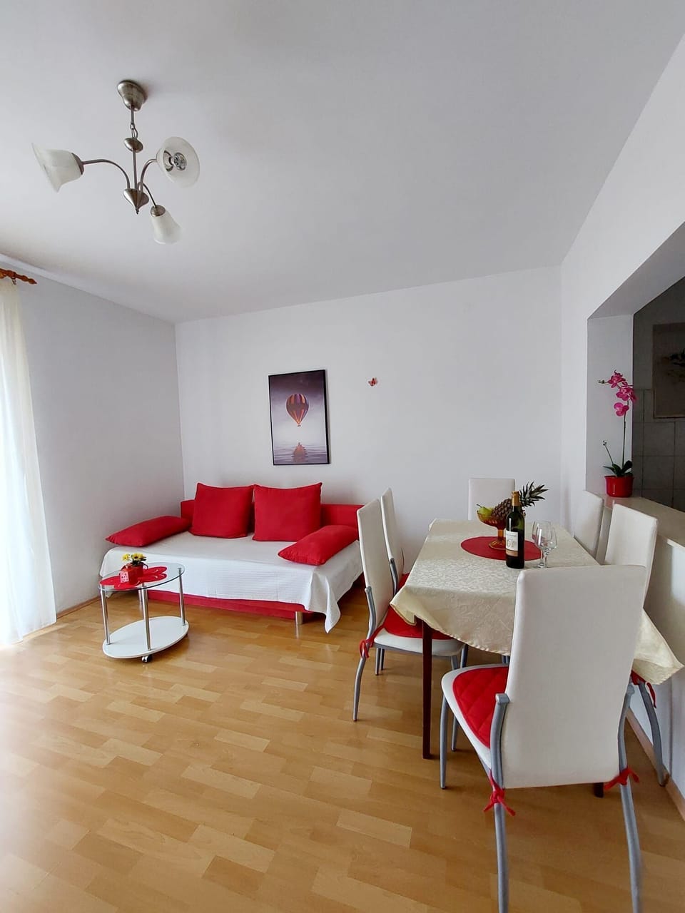 Apartment (A1) | Living room | TV