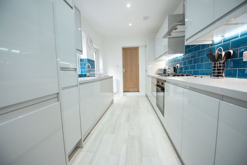 Luxury House, Ensuite (Up to 8 Guests) | Private kitchen