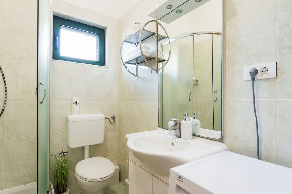 House | Bathroom | Shower