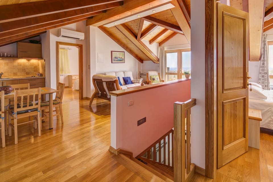 Private kitchen | Fridge, microwave, stovetop, espresso maker
