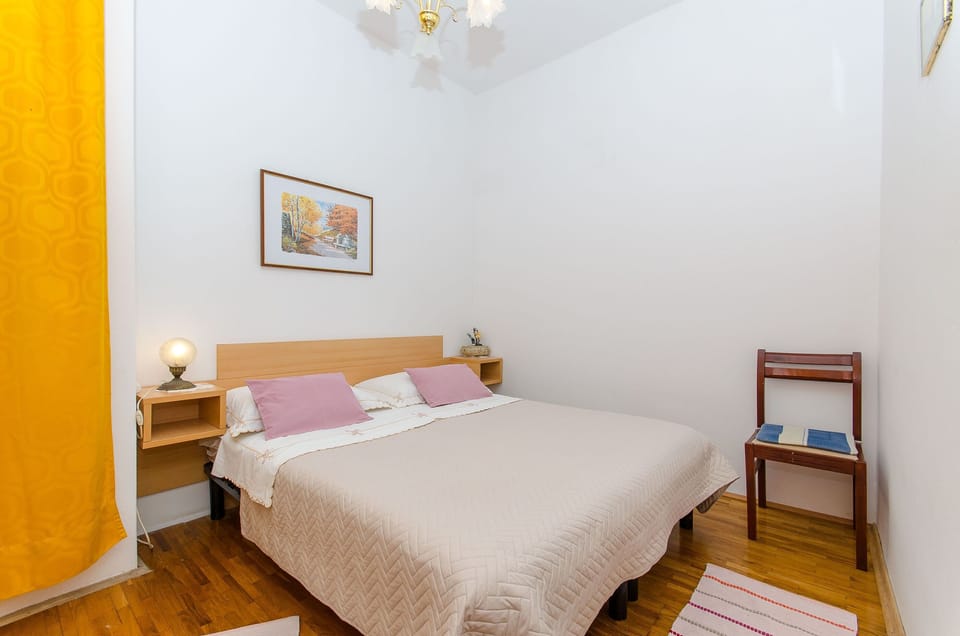 Apartment (A1) | Free WiFi, bed sheets