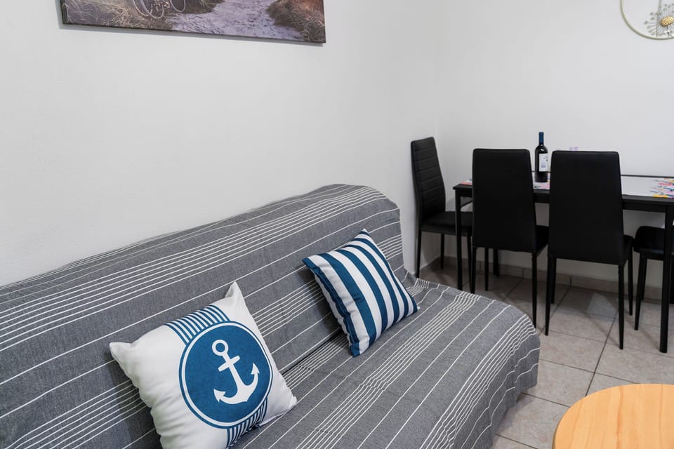 Apartments Kralj Hotel in Zadar County