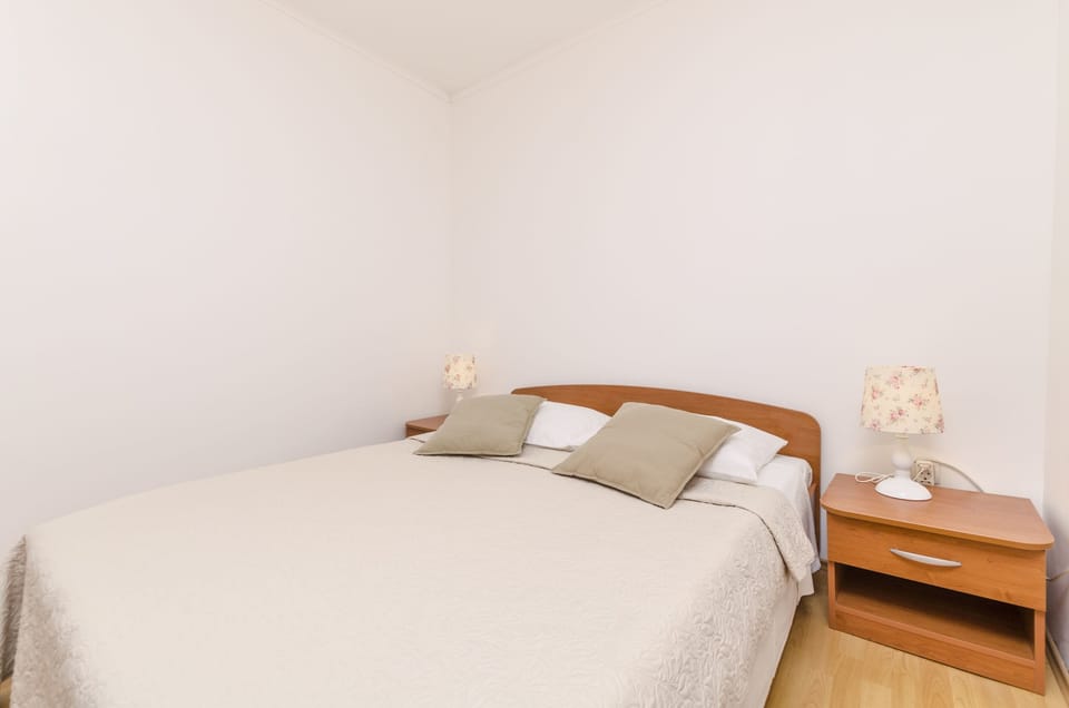 2 bedrooms, free WiFi