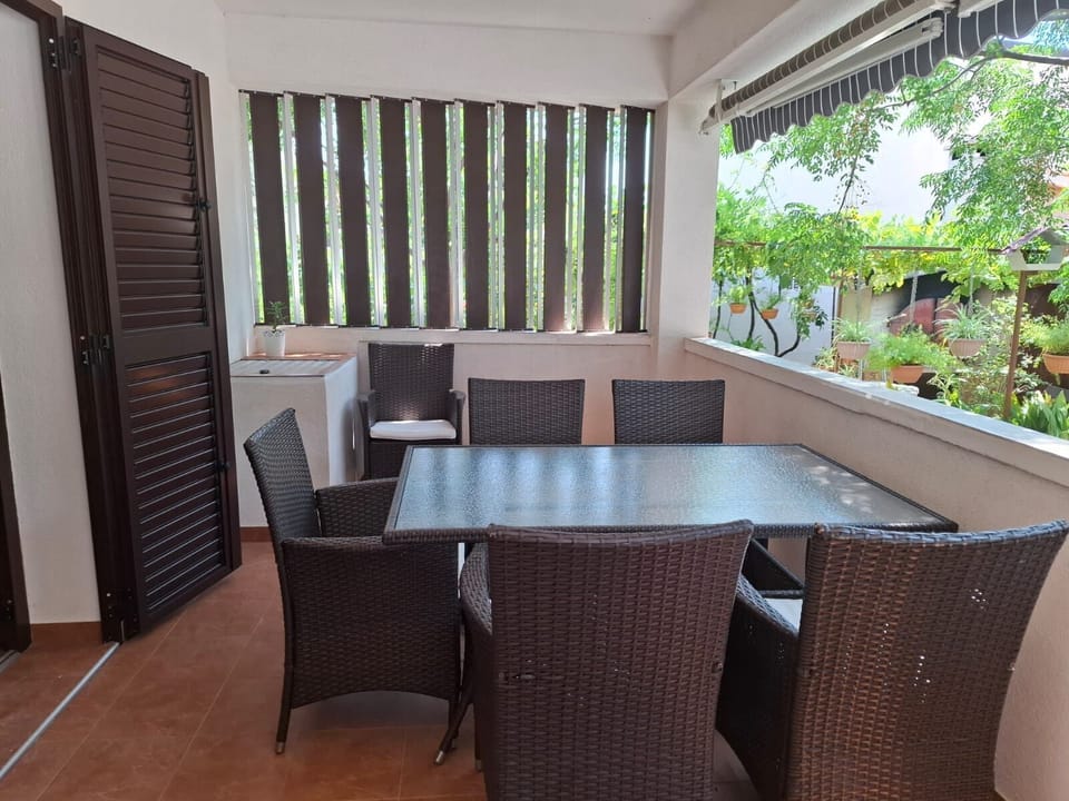 Apartment (A1) | Terrace/patio