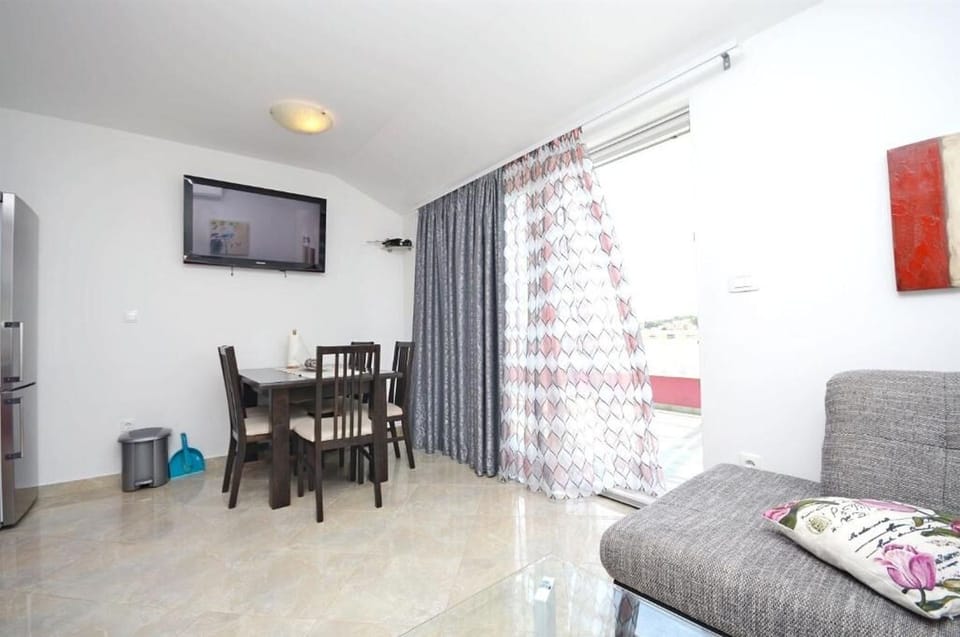 Apartment (A1) | Living room