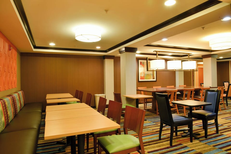 Free continental breakfast