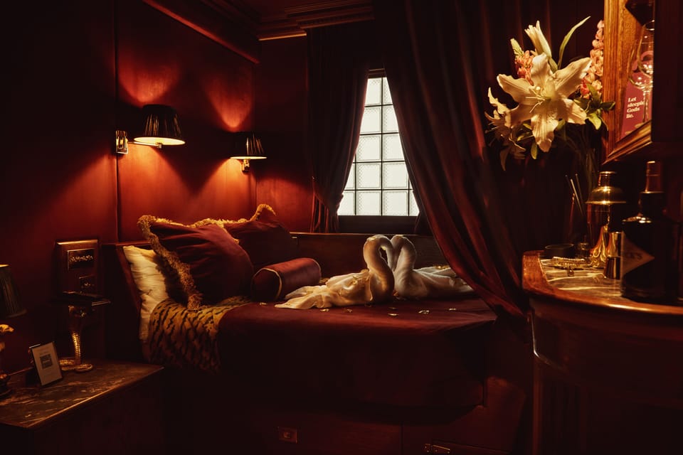 The Cabin | Minibar, in-room safe, individually decorated, individually furnished