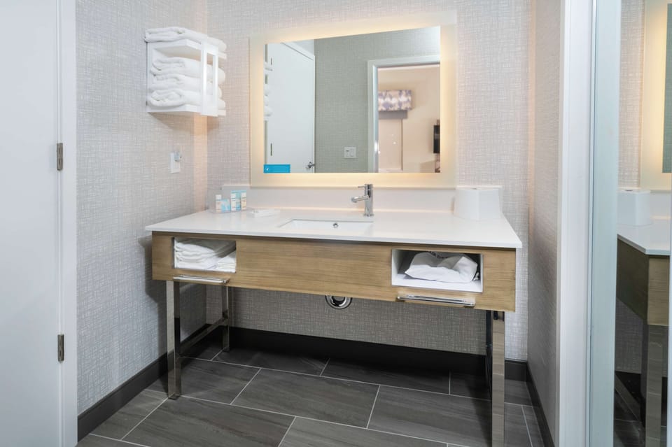 Hampton Inn & Suites Santa Maria Hotel in Santa Maria