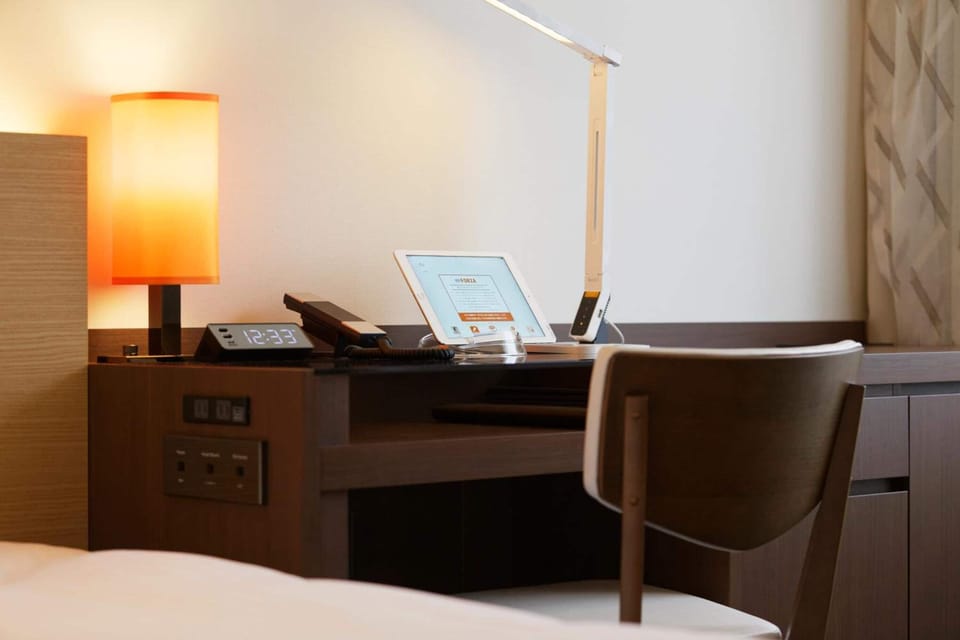 Free WiFi, bed sheets, wheelchair access