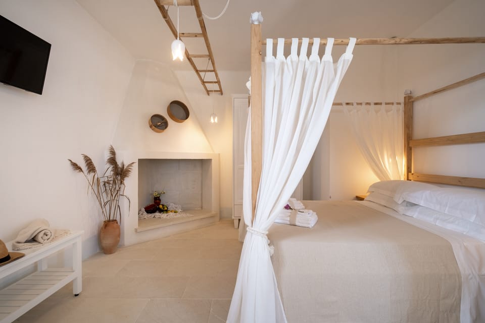 Panoramic Suite, Terrace | Minibar, individually decorated, individually furnished, free WiFi