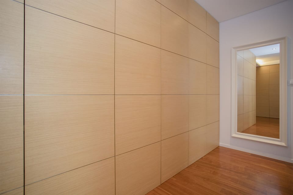 Deluxe Apartment, 2 Bedrooms | Wardrobe