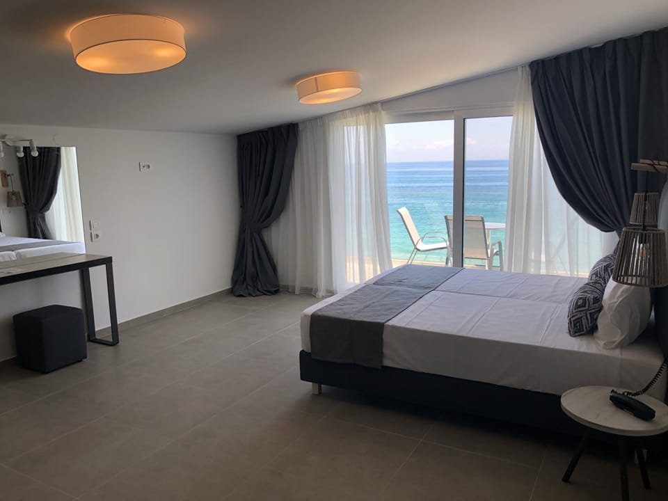 Luxury Double or Twin Room | Premium bedding, in-room safe, individually decorated
