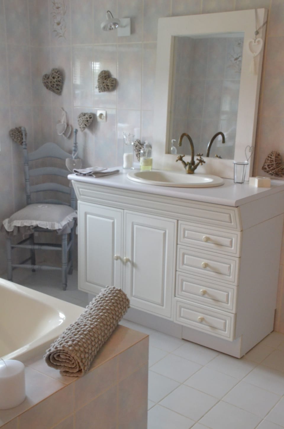 Family Room (1) | Bathroom | Hair dryer, towels
