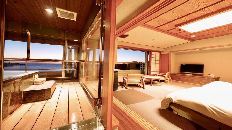 (Nagitei) Sea View Japanese Style Twin-Bed room with hot spring, Non Smoking | In-room safe, WiFi (free), bed sheets