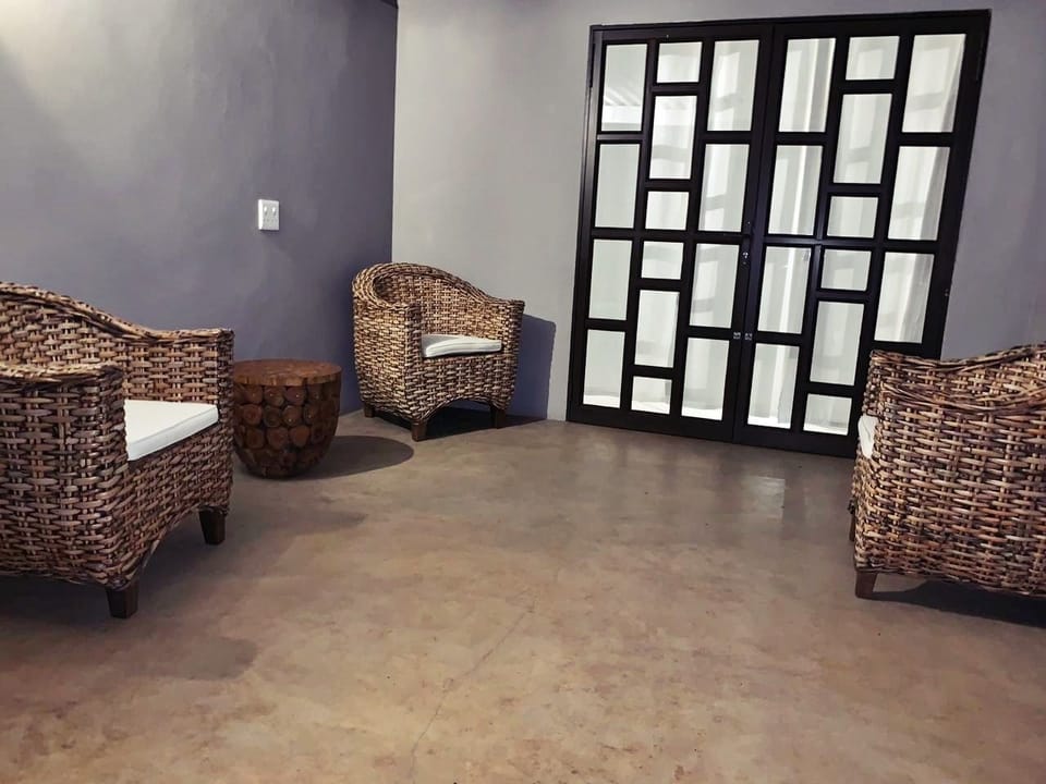 Luxury Family Room | Terrace/patio