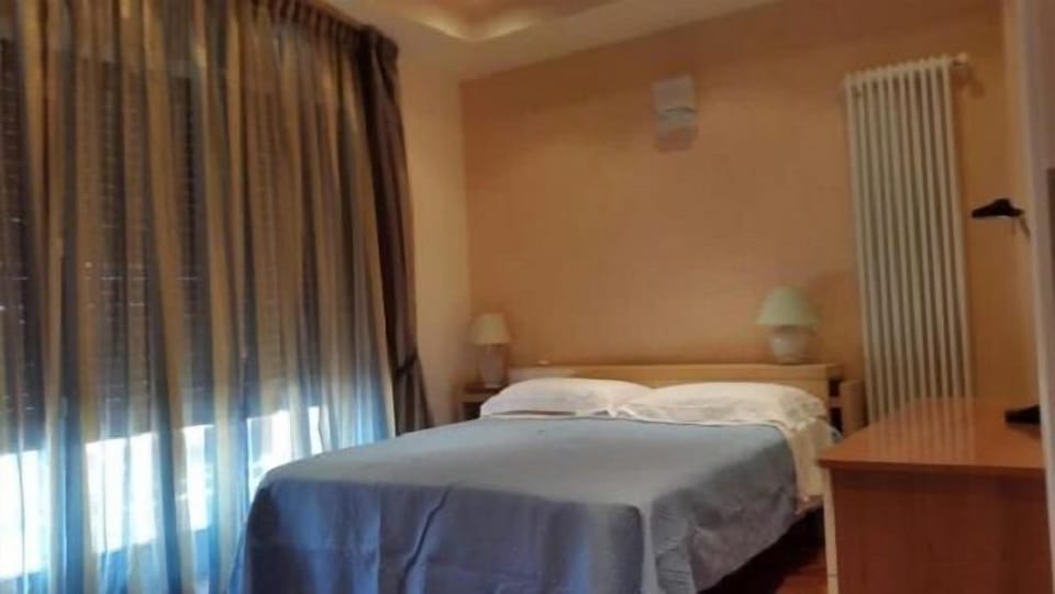 Comfort Room, 3 Bedrooms (Sun) | Premium bedding, down comforters, Select Comfort beds