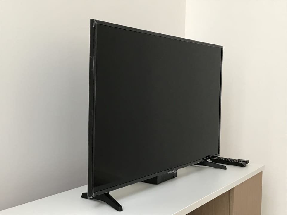 Apartment, 2 Bedrooms (1 Dir) | Television