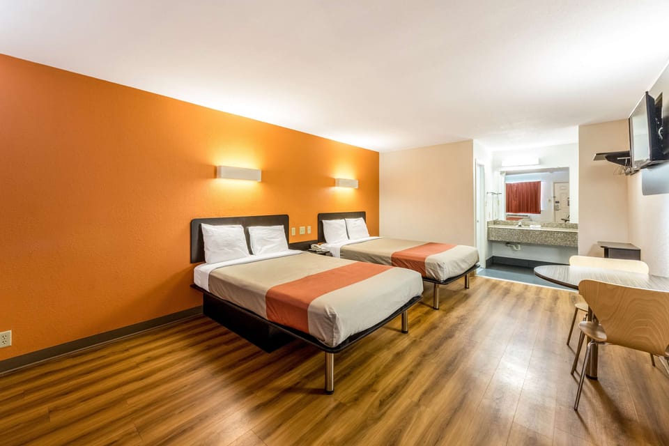 Standard Room, 2 Queen Beds, Non Smoking | Premium bedding, desk, blackout drapes, WiFi (surcharge)
