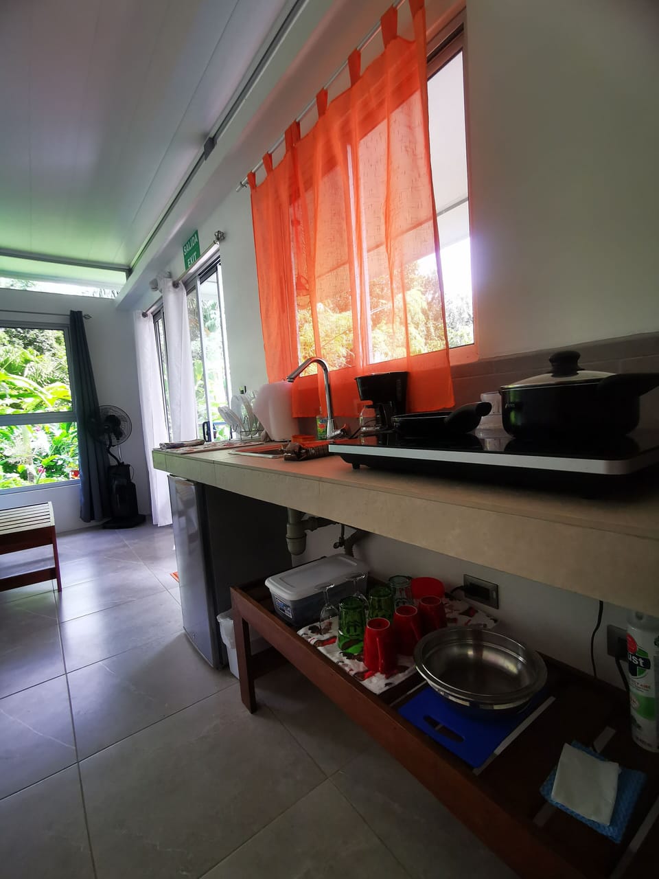 Standard Studio Suite, Kitchenette, Garden View | Private kitchen | Fridge, coffee/tea maker, cookware/dishes/utensils, cleaning supplies