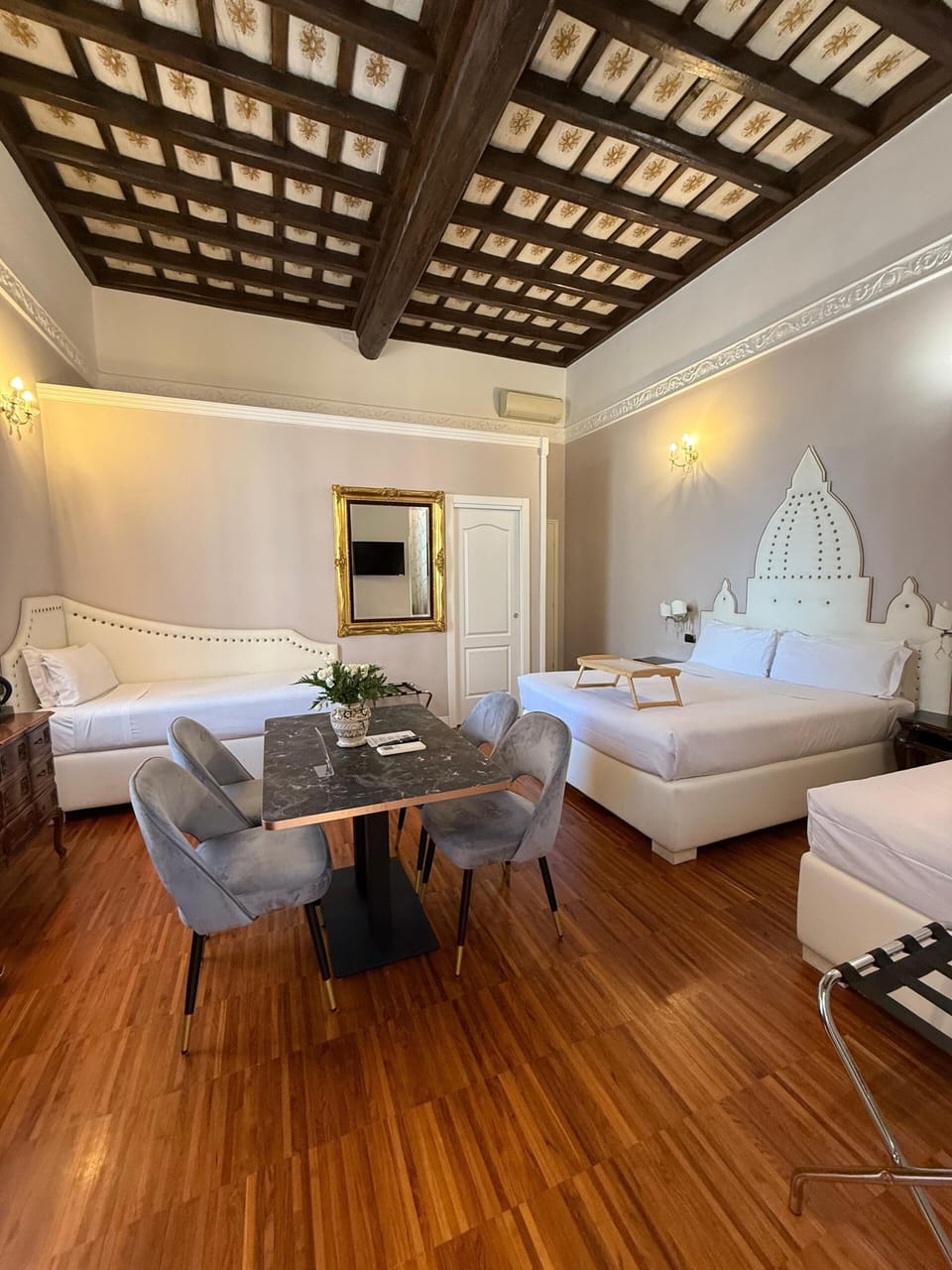 Junior Suite, Balcony, City View | Premium bedding, down comforters, Tempur-Pedic beds, minibar