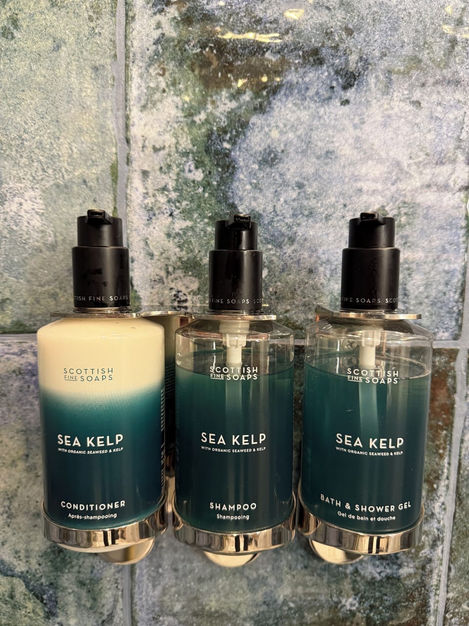 Twin Room (15) | Bathroom | Free toiletries, hair dryer, towels, soap