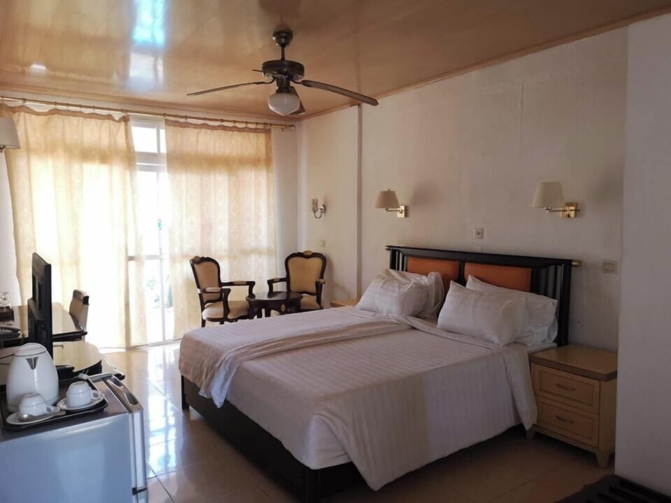 Standard Double or Twin Room | Premium bedding, minibar, in-room safe, desk