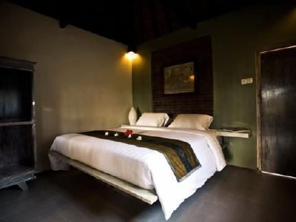 Deluxe Room | Select Comfort beds, minibar, in-room safe, individually decorated