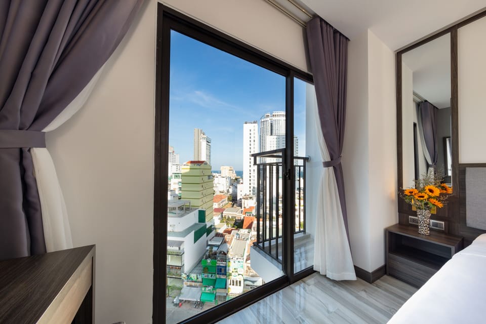 Superior Single Room, City View | Balcony view