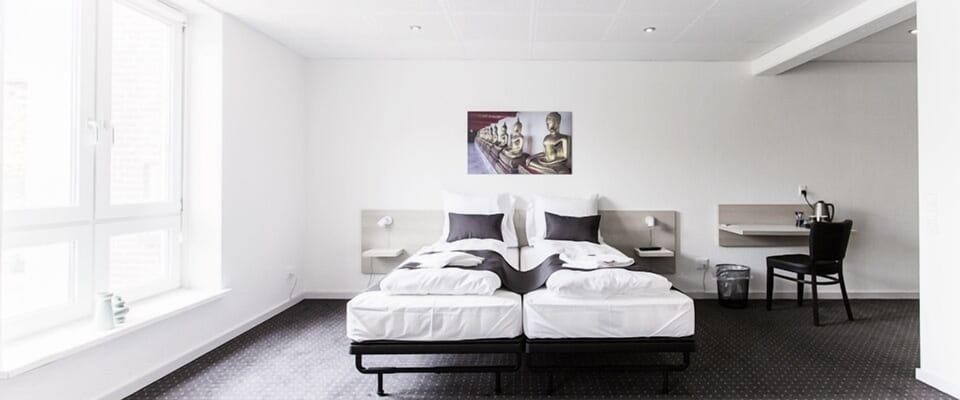Rollaway beds, free WiFi, bed sheets