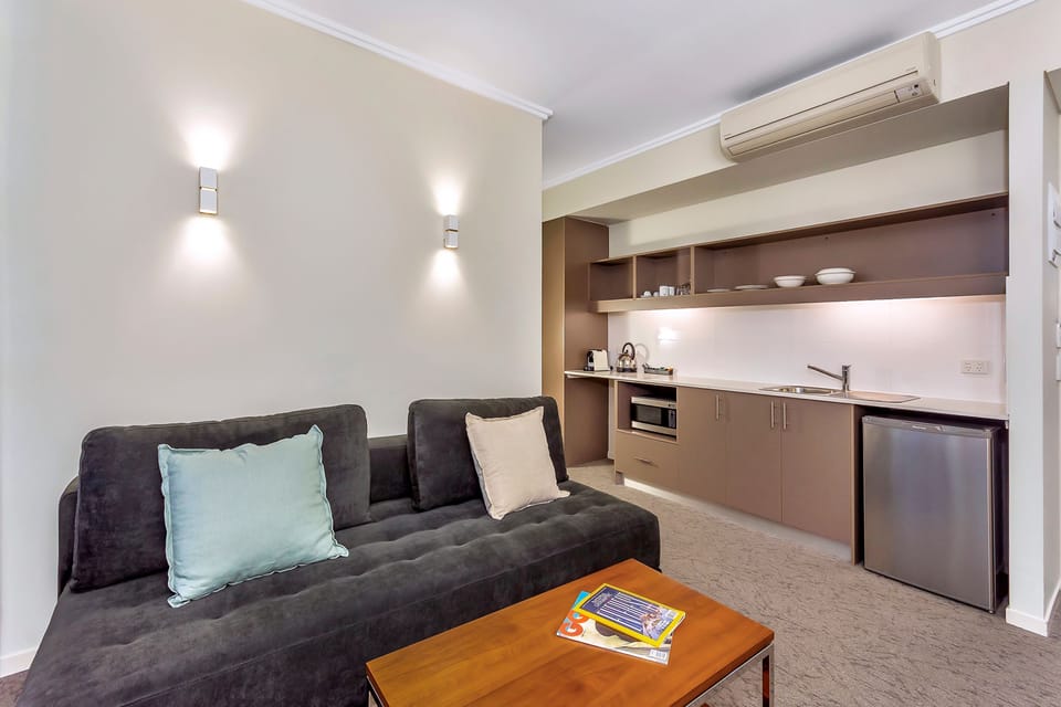 New Haus Suite | Living area | 43-inch Smart TV with digital channels, TV